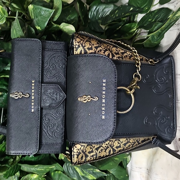 Loungefly Harry Potter RAREMorsmordre Crossbody Bag with Wallet